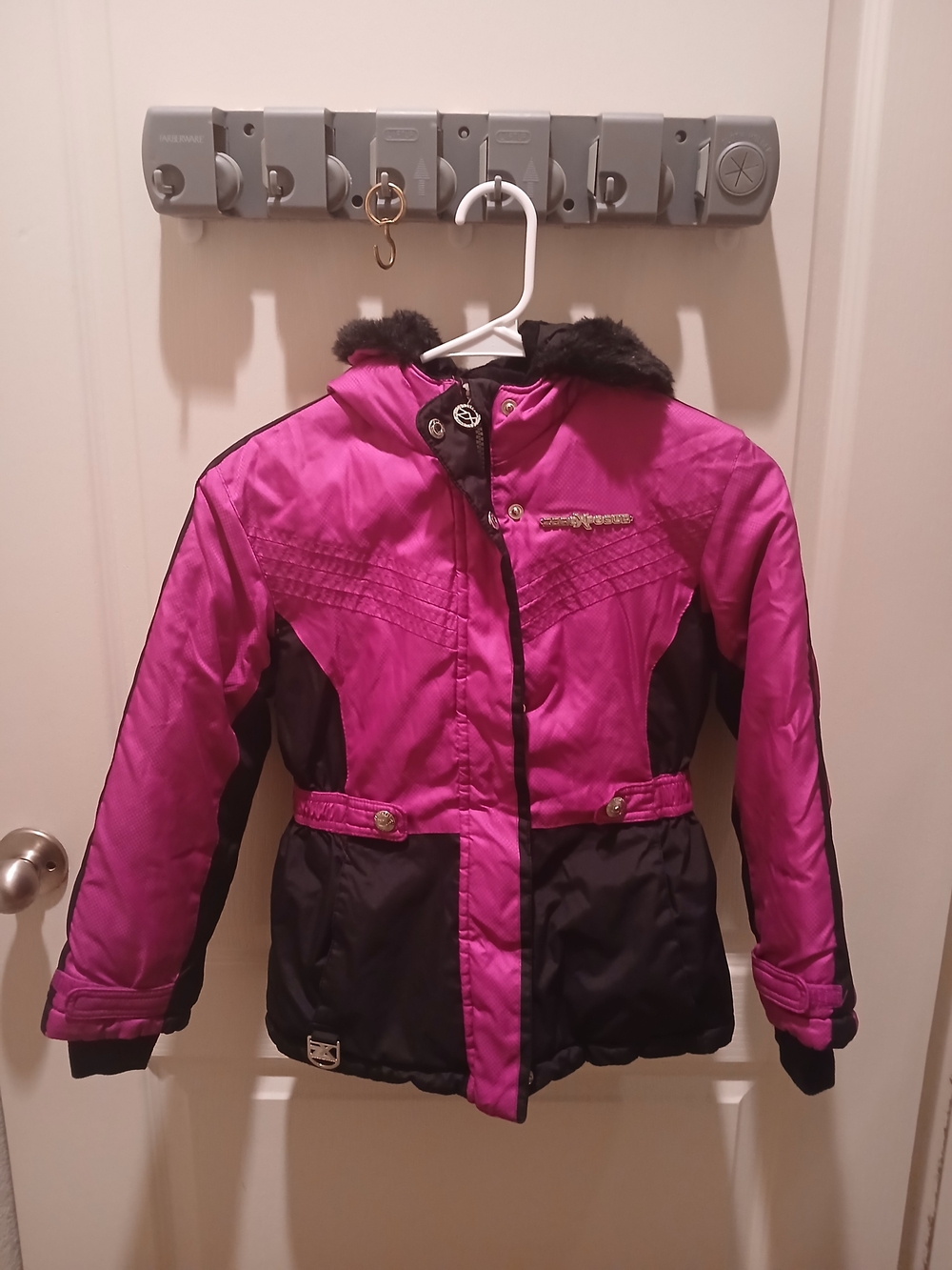 ZeroXposur Girls Hot Pink and Black Insulated Puffer Coat with Faux Fur Hood